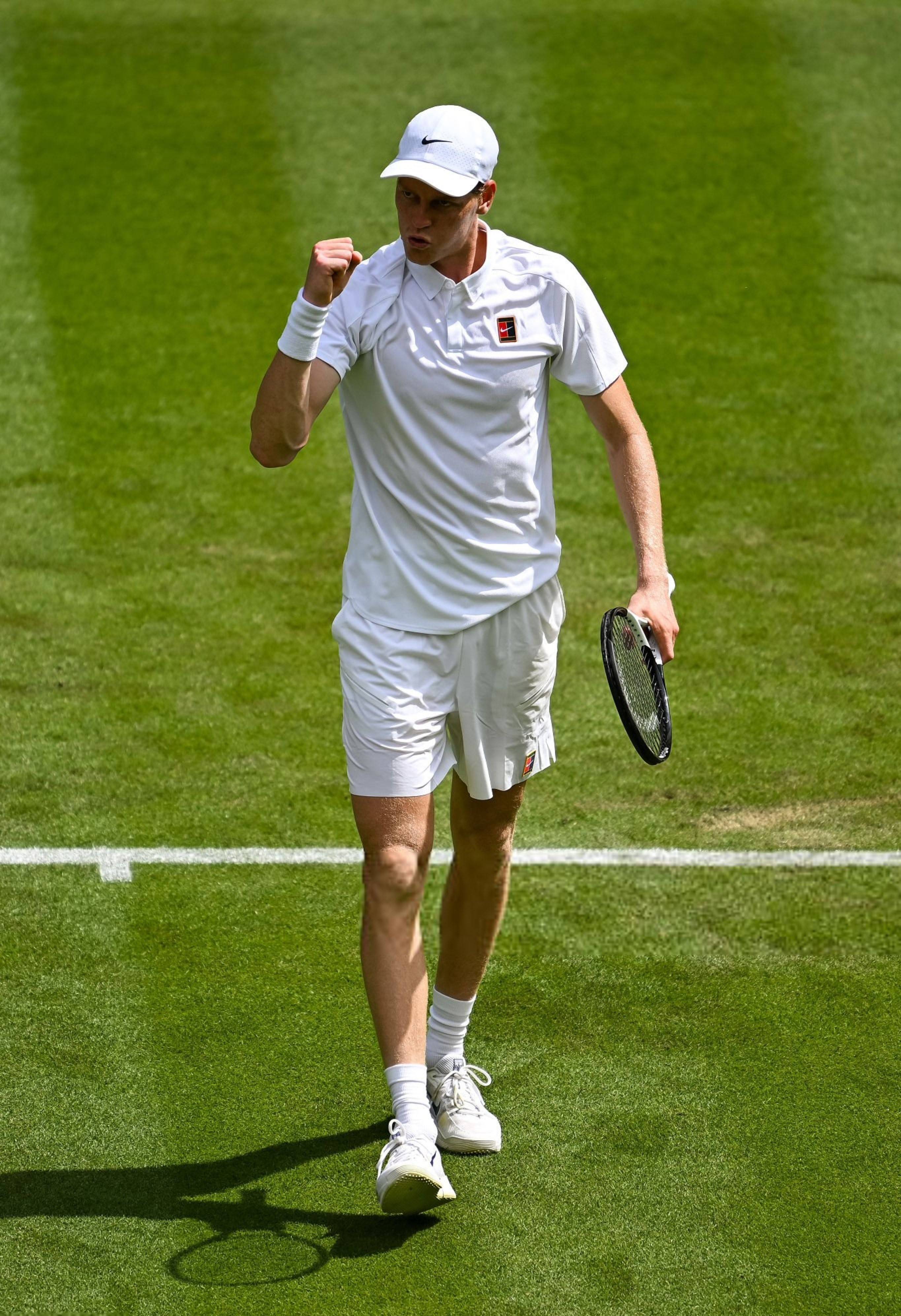 关于澳网逆转温网,梅德韦杰夫统治全场的信息 关于澳网逆转温网,梅德韦杰夫统治全场的信息