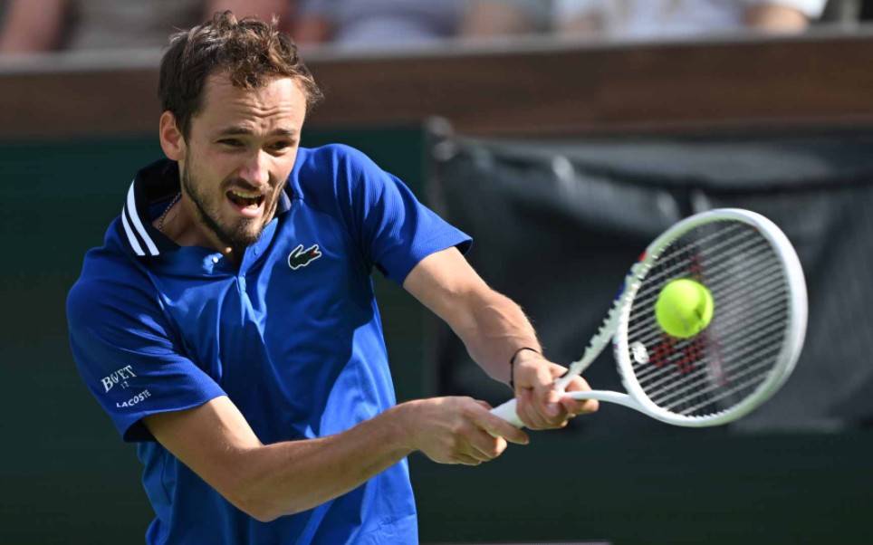 ATP总决赛鏖战澳网，梅德韦杰夫刷新纪录