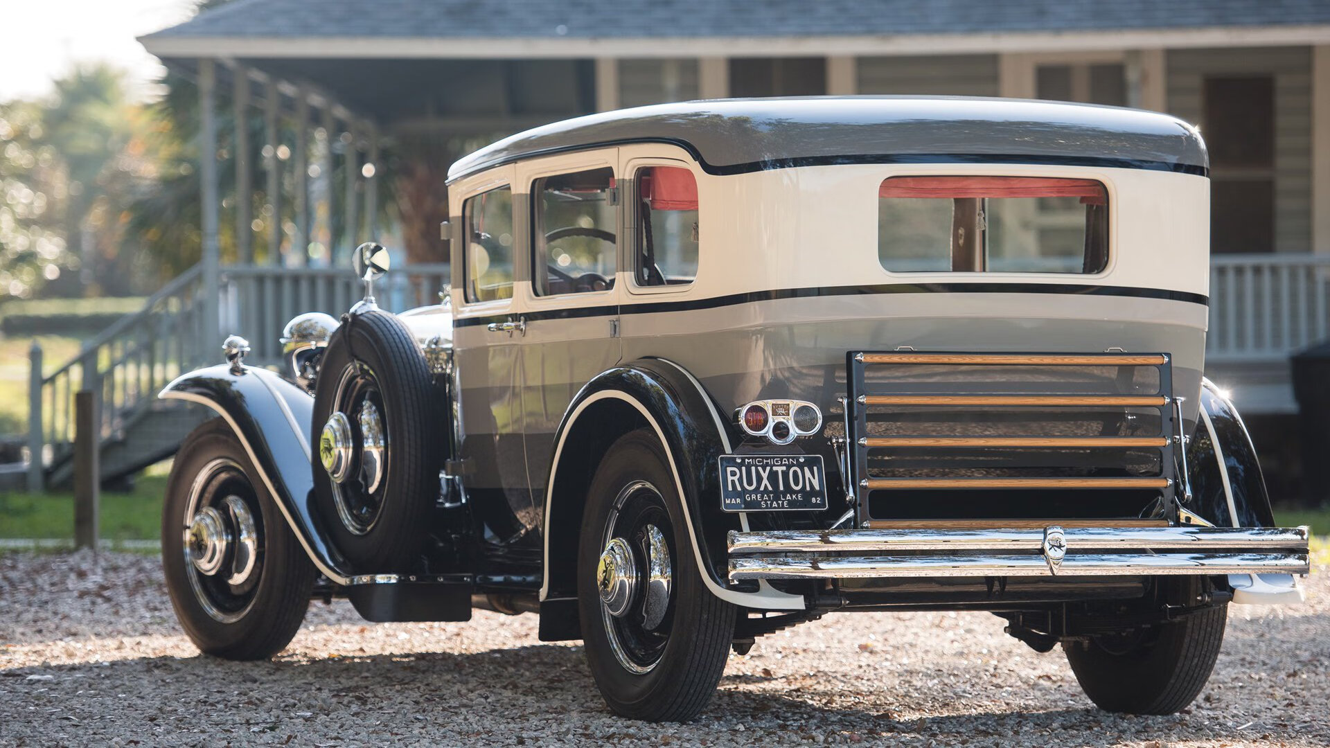 慈善赛惊现叹息之墙,当厄瓜多尔锋线遇上利物浦的门迪