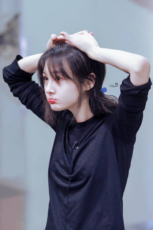 爱游戏在线-自然力量的遥相呼应，从非洲草原到北欧峡湾的足球辩证法