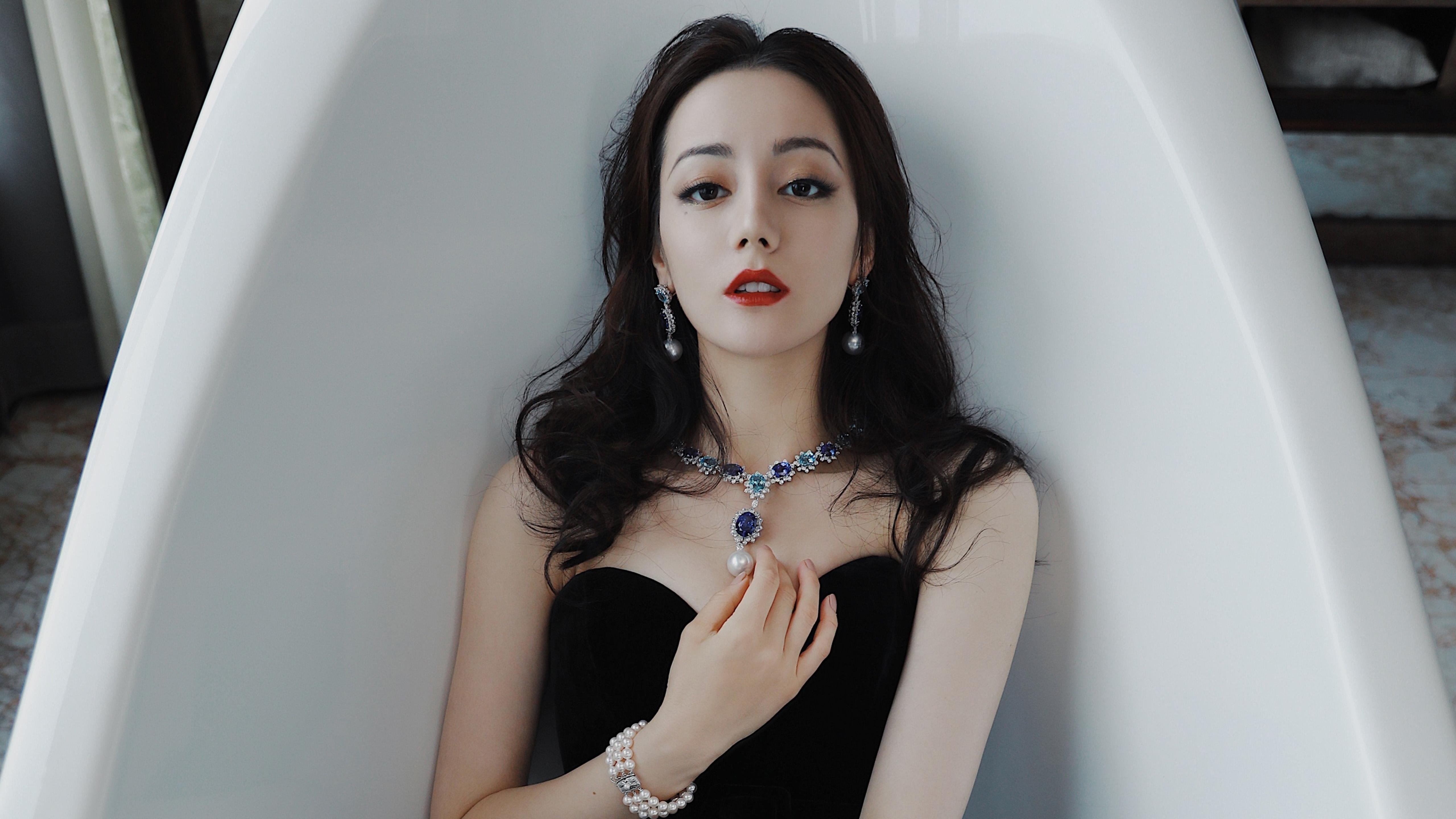 孤峰独影,三笘薰的致命走廊与匈牙利在2026世界杯C组的溃败之夜